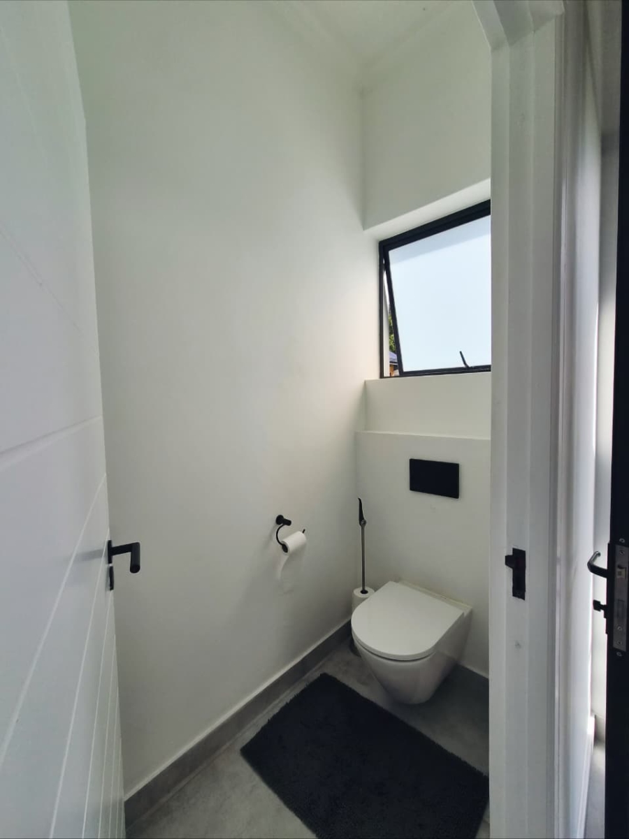 2 Bedroom Property for Sale in Stilbaai Wes Western Cape